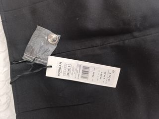 Falda Morgan negra botones dorados