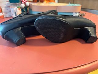 Vendo falta talla 6 y tacones talla 27 de flamenco