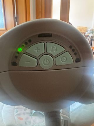 Mecedora moderna para bebé