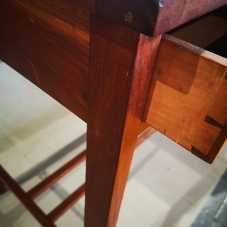 TOCADOR MODERNISTA CAOBA  R3760073048128