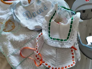 Pack 17 Baberos Bebé Variados