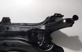 PUENTE DELANTERO TOYOTA AURIS