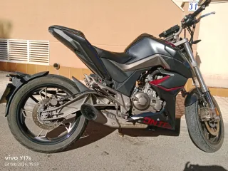 Zontes U125 Negra
