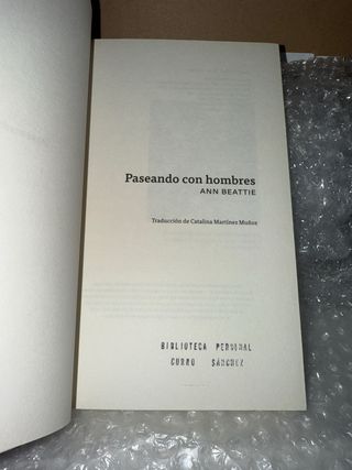 Paseando con hombres libro en español