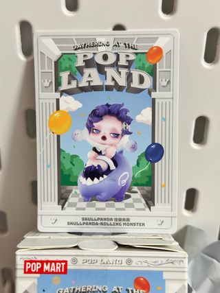 Gathering at the pop land Skullpanda rolling monst