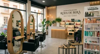 ¡BUSCAMOS OFICIAL DE PELUQUERÍA EN RODA DE BERÀ!