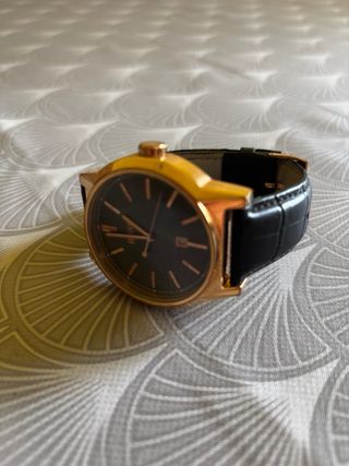 Reloj Hugo Boss Dorado y Negro M