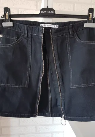 Faldas Stradivarius y Lefties