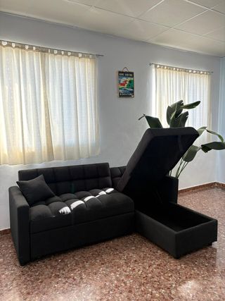 Sofá negro con arcón y chaise longue oferta
