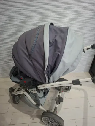 Carro de bebé Abex Sport gris y blanco