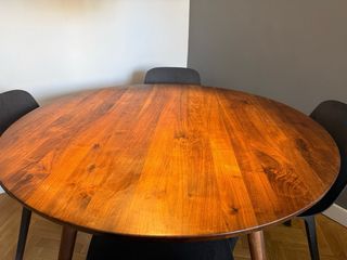 Mesa redonda madera 4 sillas negras ODGER/ikea