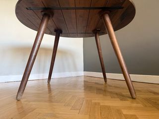 Mesa redonda madera 4 sillas negras ODGER/ikea