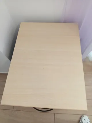 Cajonera de oficina con ruedas