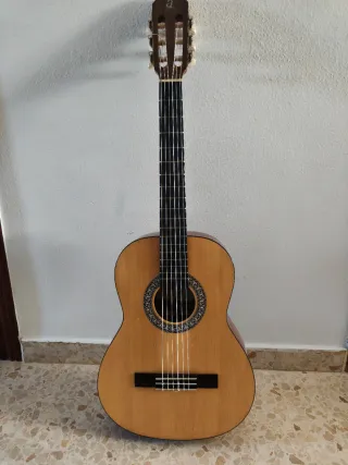Guitarra Clásica Admira Alba 3/4
