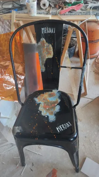 Sillas tipo Tolix Metal (Negras, blancas y grises)