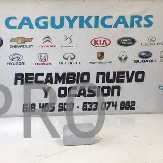 TAPADERA DEPOSITO MERCEDES VITO W638