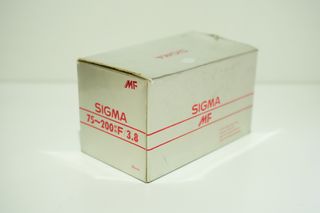 Objetivo Sigma 75-200mm f/3.8 Canon FD