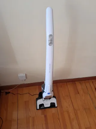 Aspiradora 2 en 1 SilverCrest recargable