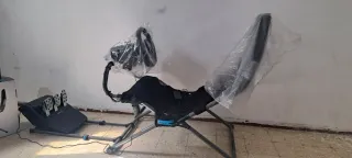 Volante Logitech G29 con Pedales y Base