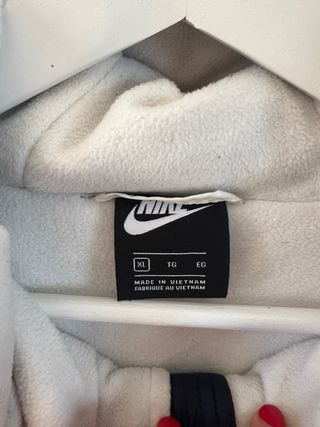 Chaqueta Nike acolchada color block