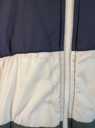 Chaqueta Nike acolchada color block