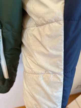 Chaqueta Nike acolchada color block