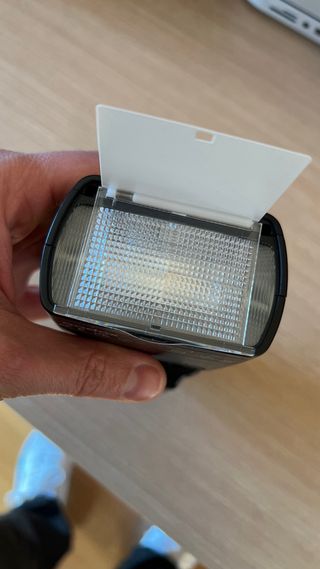 Flash Godox V860IIS para Sony