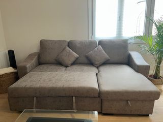 Sofá gris con CHAISE LONGUE y ARCÓN  COMO NUEVO