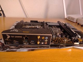 Placa Base ASUS TUF Gaming B660-PLUS WIFI D4