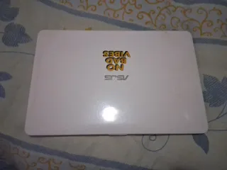 Portátil ASUS Blanco