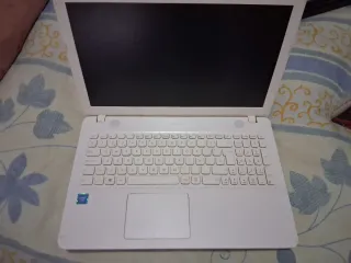 Portátil ASUS Blanco