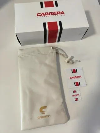 Funda gafas Carrera sin usar