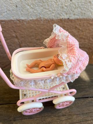 Cotxet Barbie + bebè