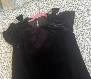 Conjunto terciopelo negro niña, Mango talla 9-10