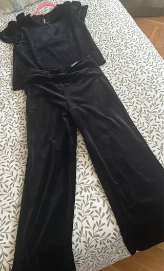 Conjunto terciopelo negro niña, Mango talla 9-10