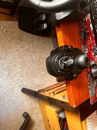 Volante Logitech G29 con Pedales y Palanca