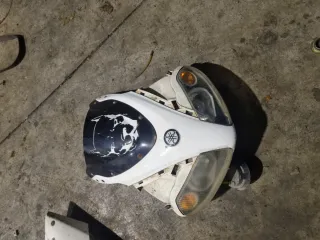 Tapas Delanteras Yamaha TZR