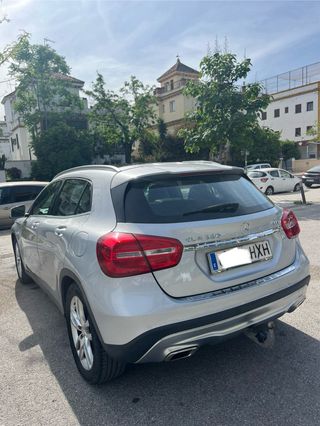 Mercedes-Benz GLA 2014