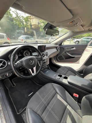 Mercedes-Benz GLA 2014