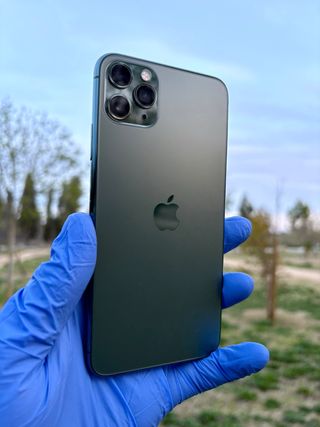 iPhone 11 Pro Max Verde Oscuro