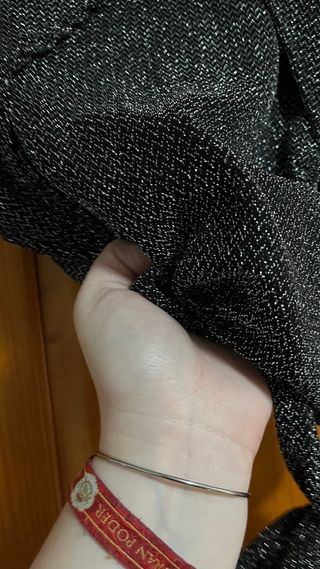 Pantalones plateados brillantes para fiesta