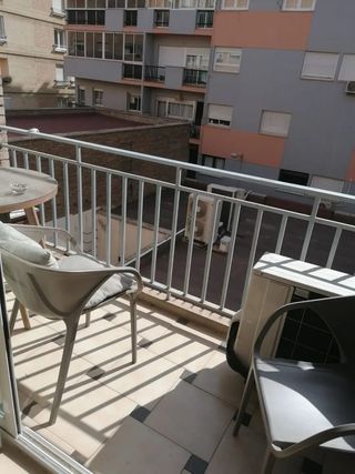 Alquilo habitación en piso de estudiantes