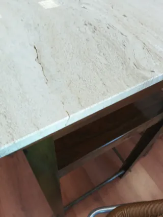 Mesa alta madera encimera mármol
