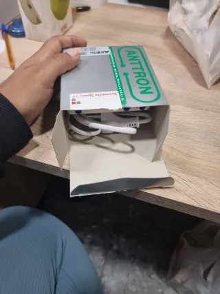 Amplificador de interior ANTTRON A230 SAT/TV