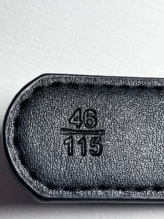 Cinturón Prada Negro y Plateado