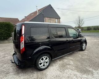 Ford Grand Tourneo Connec 2016