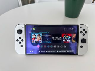 Nintendo Switch OLED Blanca y Negra