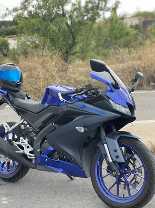 Yamaha YZF-R 125 2022 Negra/Azul