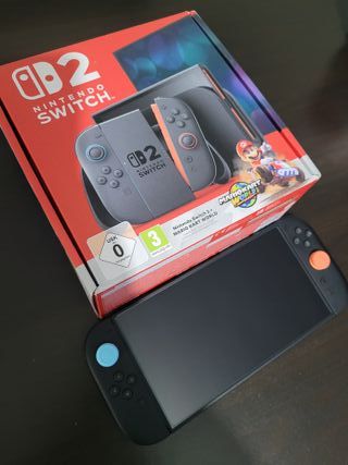 Nintendo Switch 2 con juegos y funda