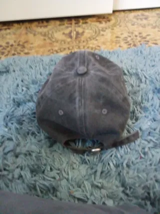 Gorra Pull&Bear Montmartre Paris Gris